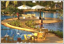 Ramada Caravela Beach Resort Pool