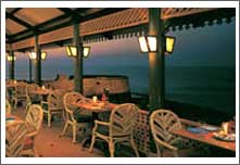 Fort Aguada Beach Resort Dining